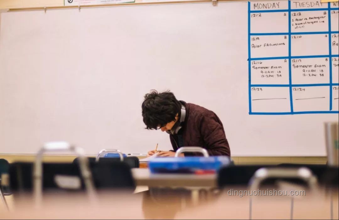 韦东奕婉拒采访背后的深度分析：舆论影响与学术宁静
